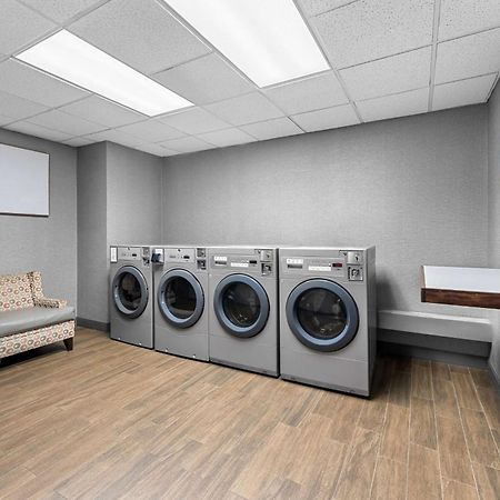 Hampton Inn Stroudsburg Poconos Exteriör bild