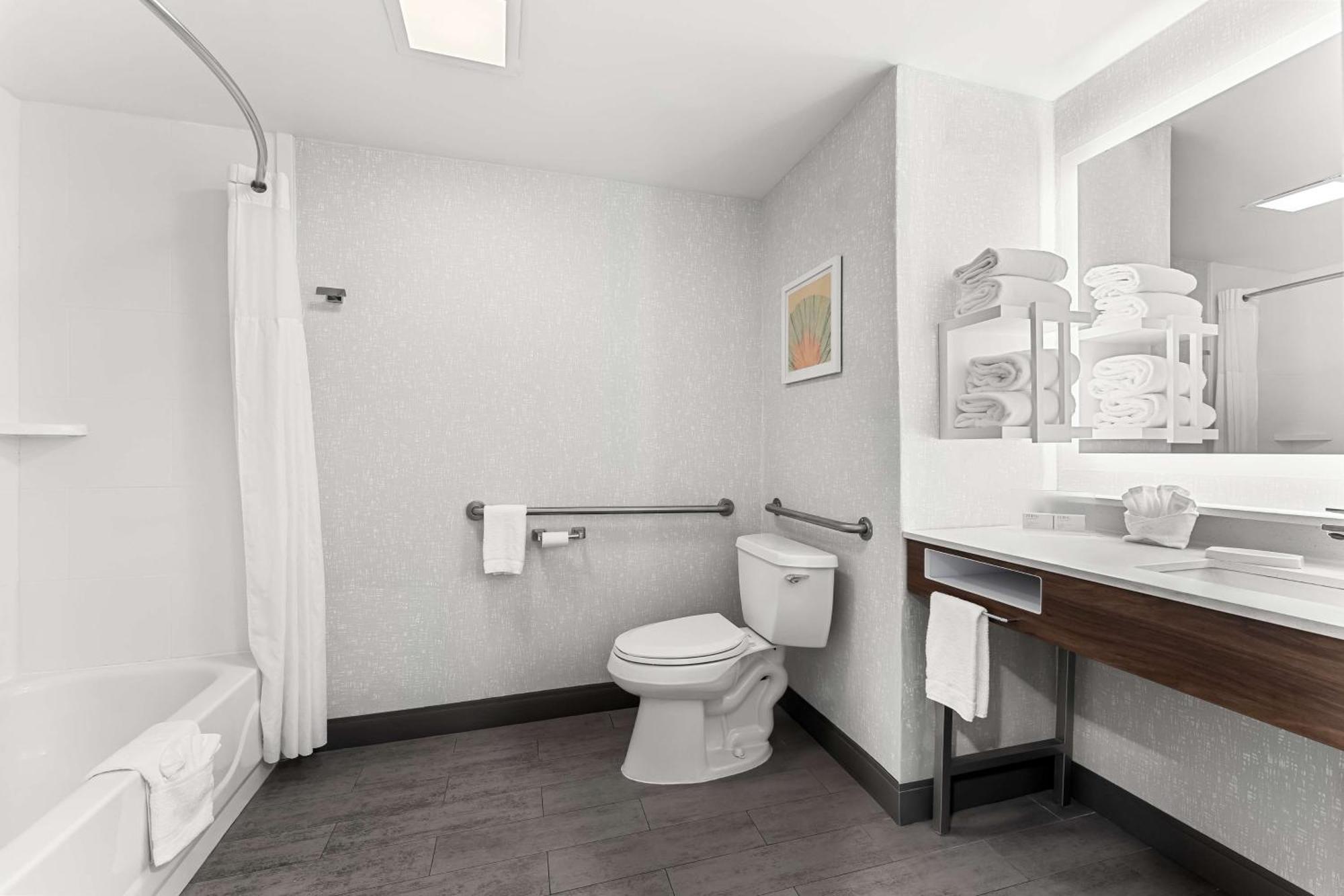 Hampton Inn Stroudsburg Poconos Exteriör bild