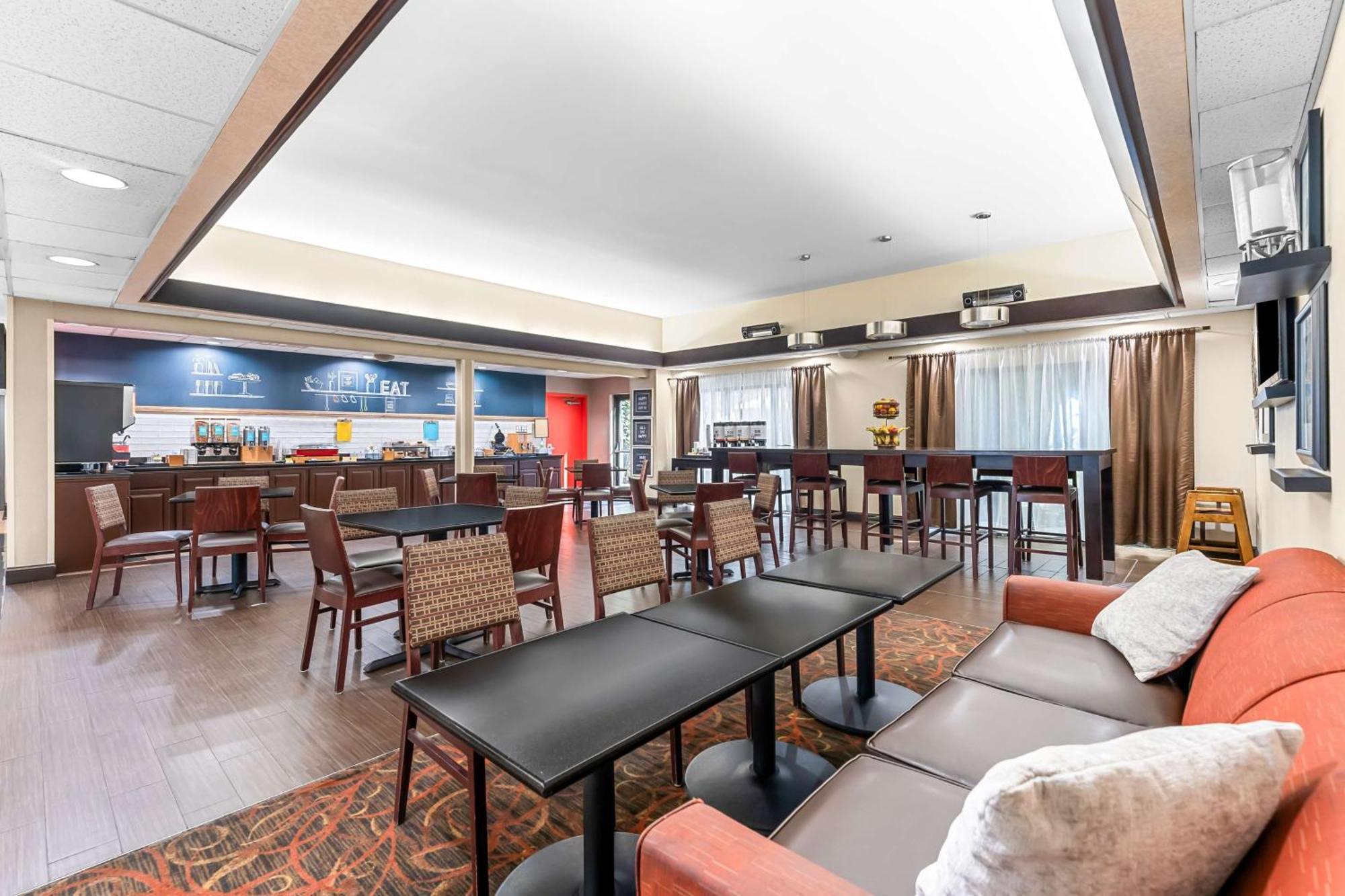 Hampton Inn Stroudsburg Poconos Exteriör bild