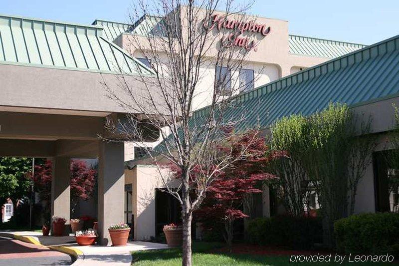 Hampton Inn Stroudsburg Poconos Exteriör bild